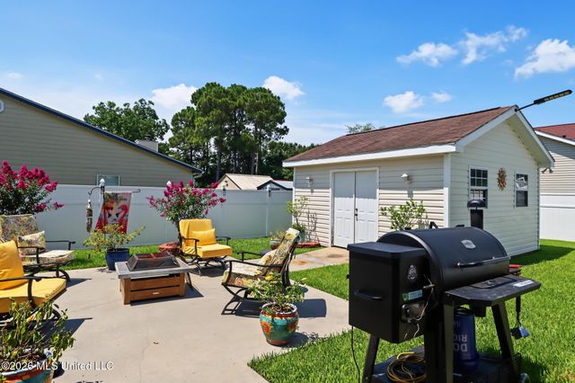 915 Wildwood Lane, Biloxi, MS 39532