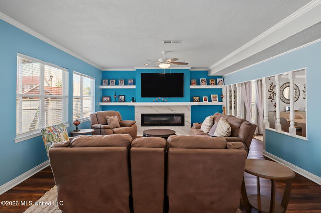 915 Wildwood Lane, Biloxi, MS 39532