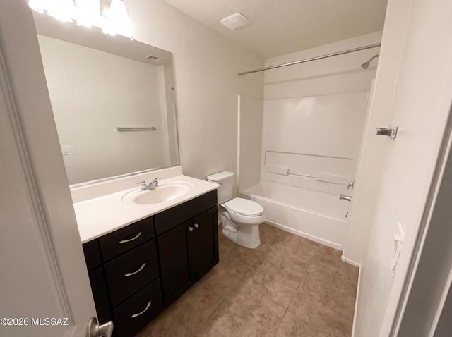 11600 W Granville Drive, Marana, AZ 85653