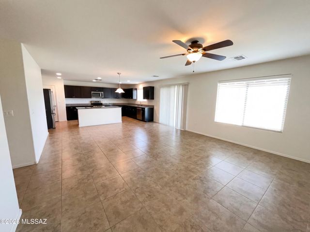 11600 W Granville Drive, Marana, AZ 85653