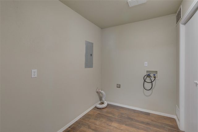 157 Harbor Drive, Gun Barrel City, TX 75156