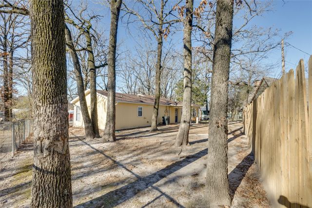 157 Harbor Drive, Gun Barrel City, TX 75156