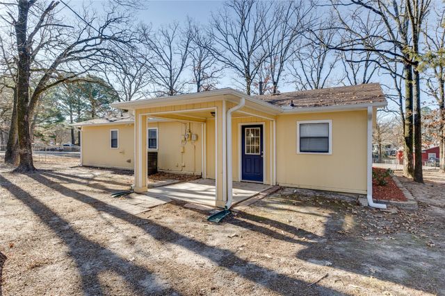 157 Harbor Drive, Gun Barrel City, TX 75156