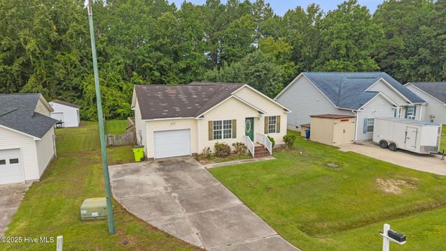 107 Luke Court, New Bern, NC 28560