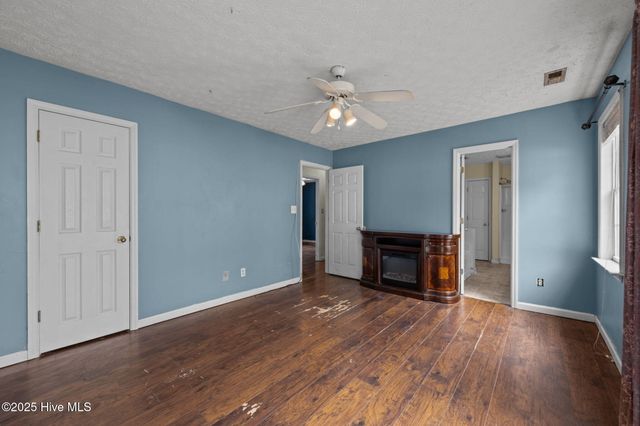 107 Luke Court, New Bern, NC 28560