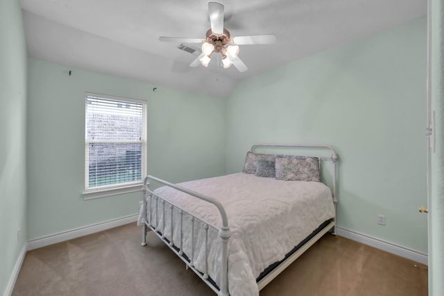 40 Laguna Road, Montgomery, TX 77356