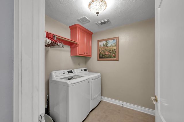 40 Laguna Road, Montgomery, TX 77356