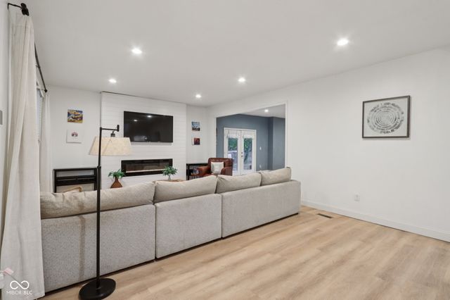 3237 N Arsenal Avenue, Indianapolis, IN 46218