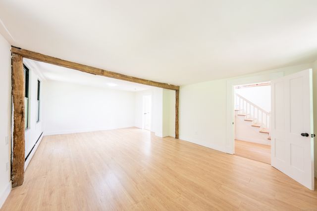 219 Redding Road, Redding, CT 06896