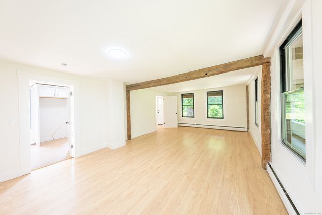 219 Redding Road, Redding, CT 06896