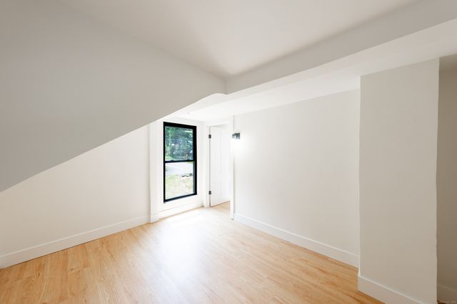 219 Redding Road, Redding, CT 06896