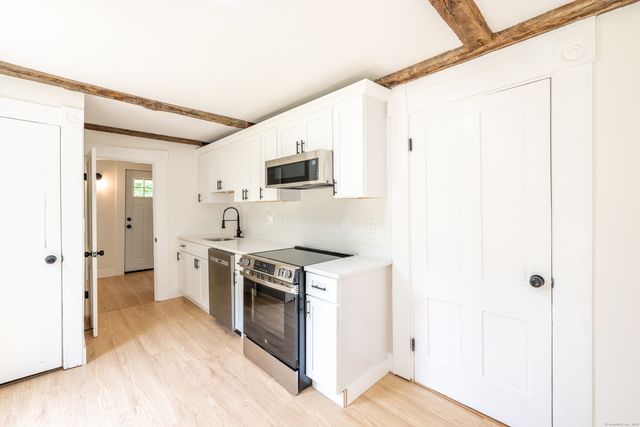 219 Redding Road, Redding, CT 06896