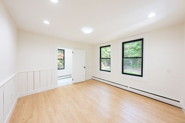 219 Redding Road, Redding, CT 06896