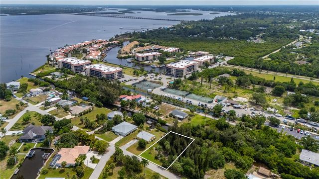 430 KLISPIE DRIVE, Punta Gorda, FL 33950