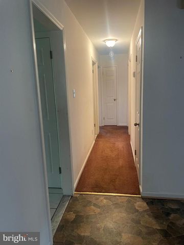752 GORDON DR, Yardley, PA 19067