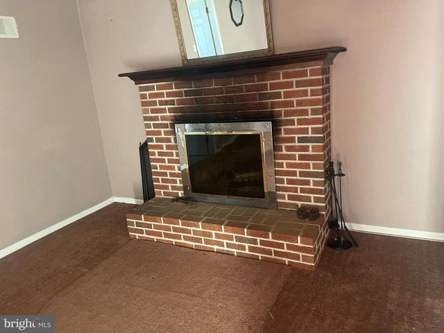 752 GORDON DR, Yardley, PA 19067