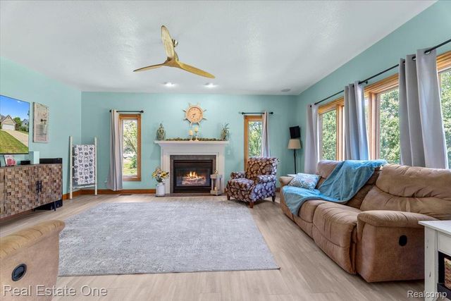 4261 Brest Road, Frenchtown Township, MI 48166