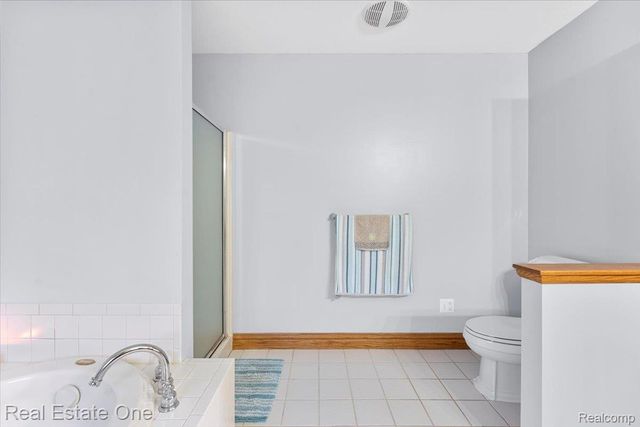 4261 Brest Road, Frenchtown Township, MI 48166