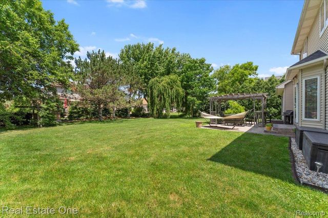 4261 Brest Road, Frenchtown Township, MI 48166