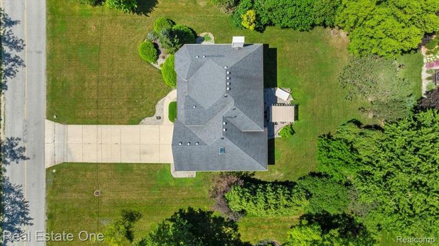 4261 Brest Road, Frenchtown Township, MI 48166