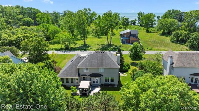 4261 Brest Road, Frenchtown Township, MI 48166