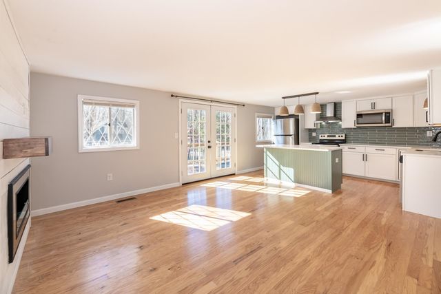 50 Mountain View Drive, Moultonborough, NH 03254