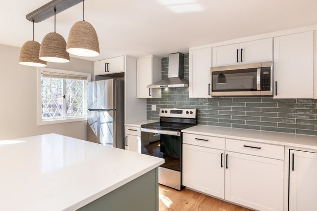 50 Mountain View Drive, Moultonborough, NH 03254