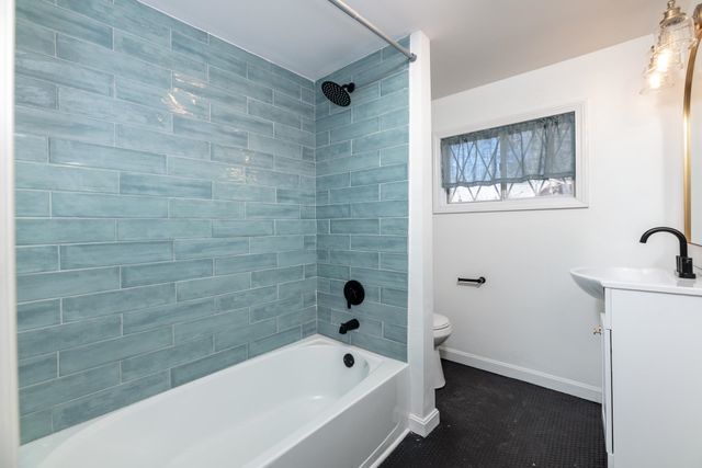 50 Mountain View Drive, Moultonborough, NH 03254