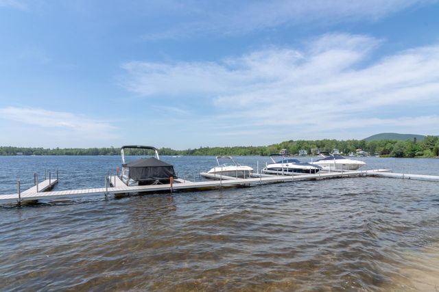 50 Mountain View Drive, Moultonborough, NH 03254