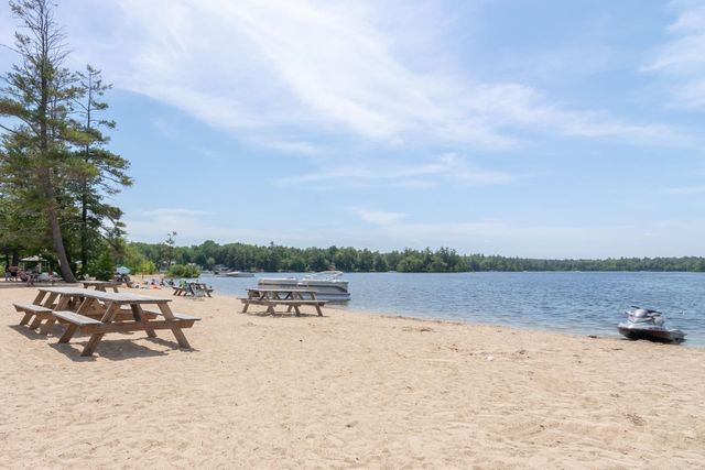 50 Mountain View Drive, Moultonborough, NH 03254