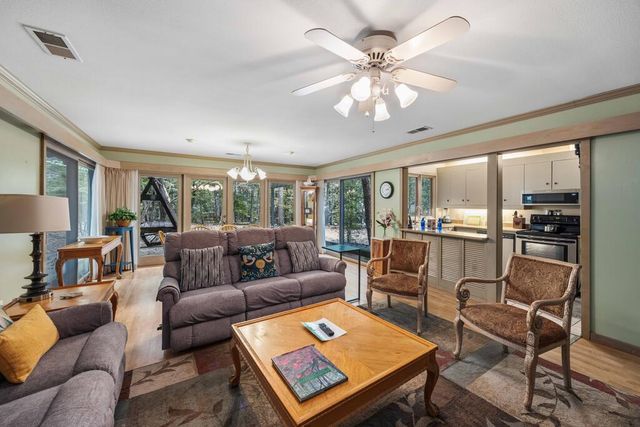 1401 Falls Creek Lane, Pine Mountain, GA 31822