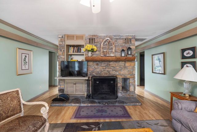 1401 Falls Creek Lane, Pine Mountain, GA 31822