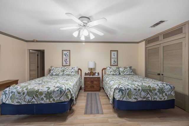 1401 Falls Creek Lane, Pine Mountain, GA 31822