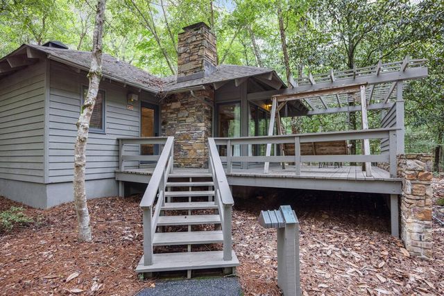 1401 Falls Creek Lane, Pine Mountain, GA 31822