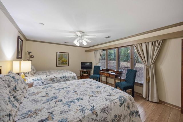 1401 Falls Creek Lane, Pine Mountain, GA 31822