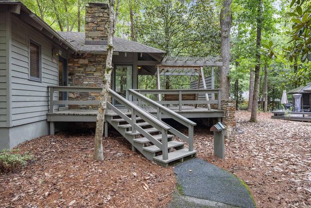 1401 Falls Creek Lane, Pine Mountain, GA 31822