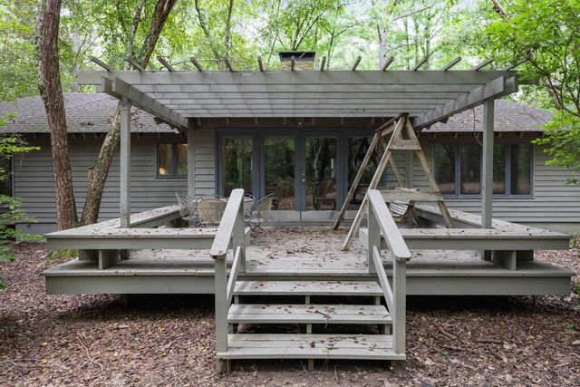 1401 Falls Creek Lane, Pine Mountain, GA 31822