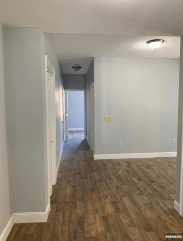 735-737 William Street 2R, Harrison, NJ 07029