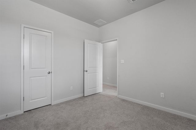 605 W South ST 32, Leander, TX 78641