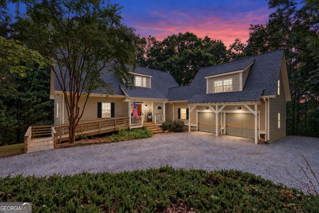 907 Rainbow Circle, Cleveland, GA 30528