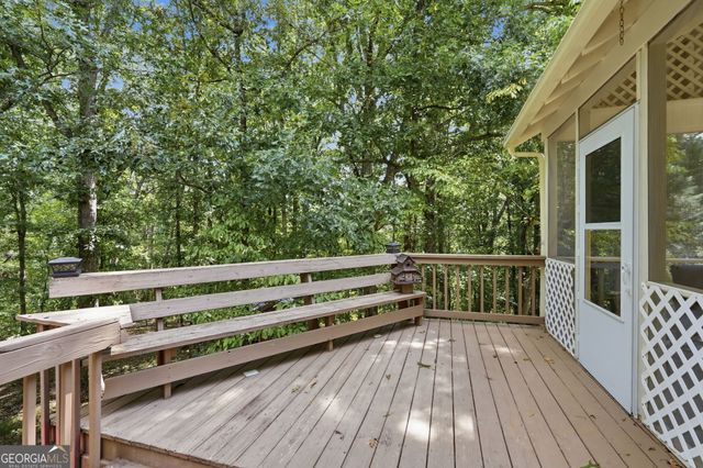 907 Rainbow Circle, Cleveland, GA 30528