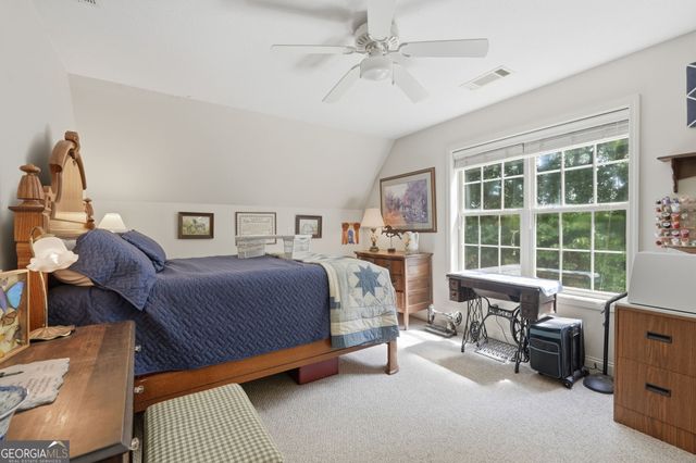907 Rainbow Circle, Cleveland, GA 30528