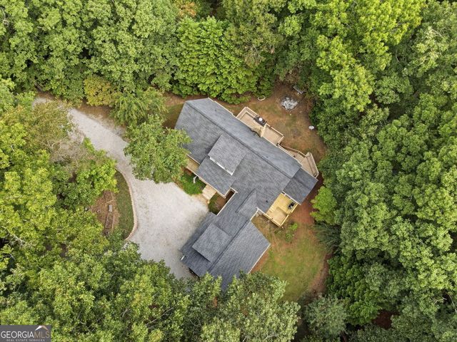 907 Rainbow Circle, Cleveland, GA 30528