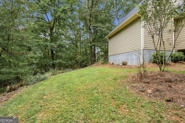907 Rainbow Circle, Cleveland, GA 30528