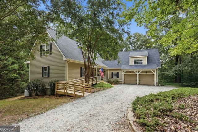 907 Rainbow Circle, Cleveland, GA 30528