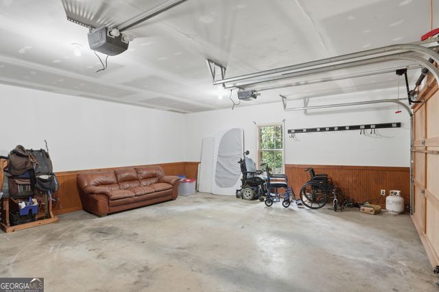 907 Rainbow Circle, Cleveland, GA 30528