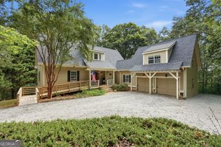 907 Rainbow Circle, Cleveland, GA 30528