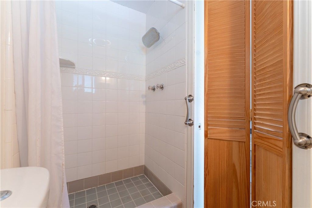 Image 21 of property listing at 7229 Columbia, Lancaster, CA 93536