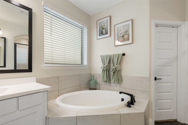 2612 Henley Way, Mansfield, TX 76084