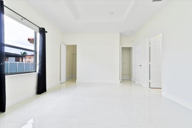 16186 SW 65th Ln 16186, Miami, FL 33193